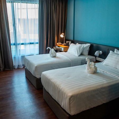 O&G Hotel Parit Buntar Exteriér fotografie